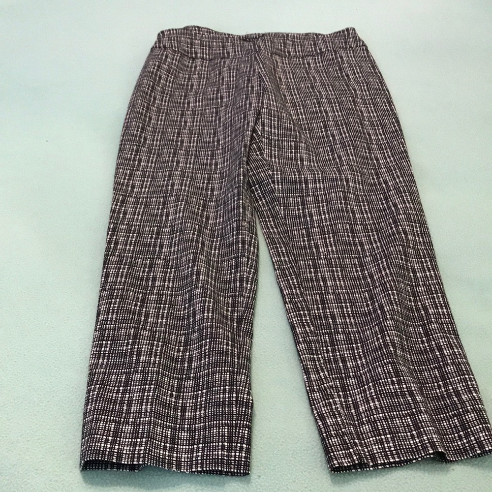 Zac and Rachel pull on slacks